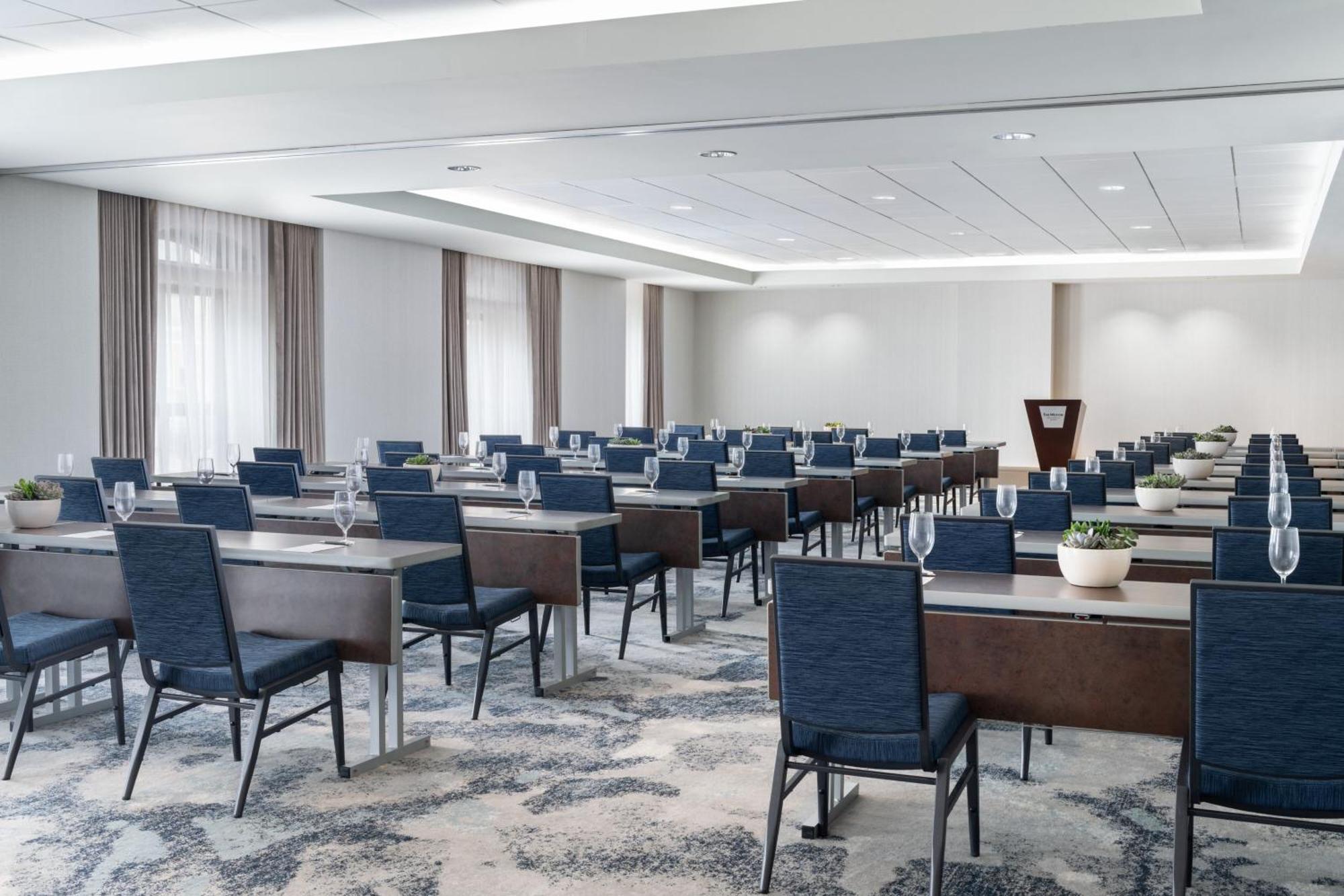 The Westin Book Cadillac Detroit Esterno foto